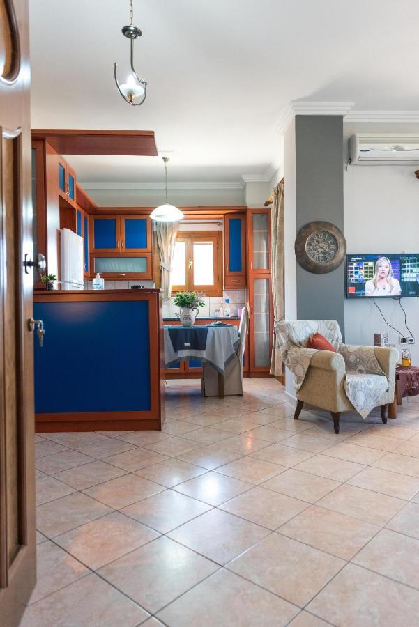 Athena'S Luxury Place Agria Exterior foto