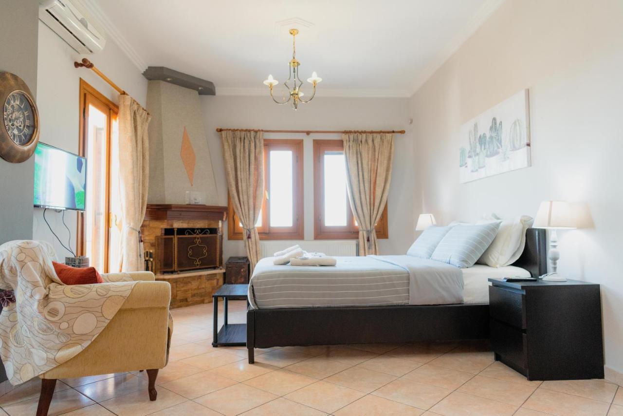 Athena'S Luxury Place Agria Exterior foto